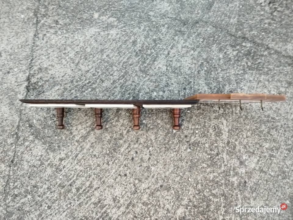 Wieszaki vintage para w stylu holenderskim