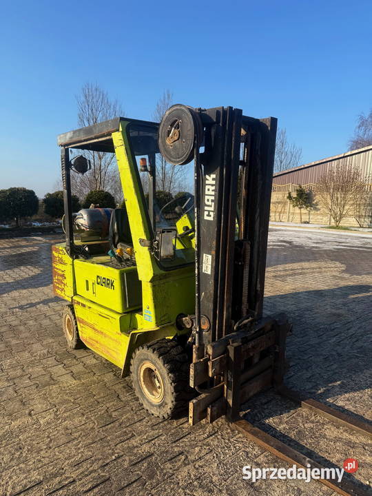 wózek widłowy CLARK GPM20 LPG Triplex 430m