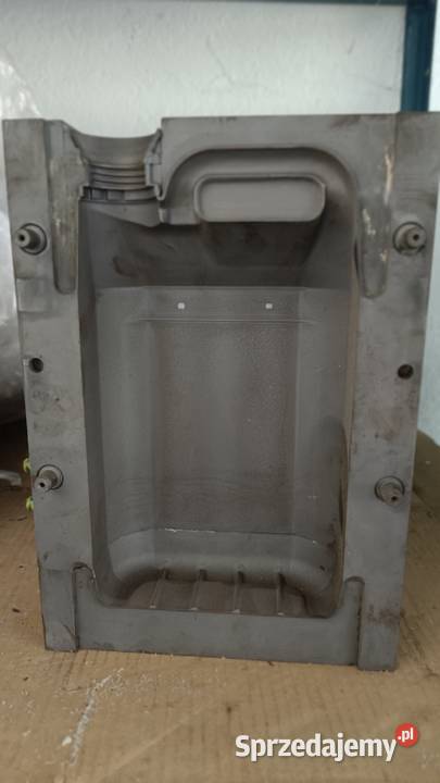 Wytłaczarkamaszyna do produkci kanistrów 5L Katowice