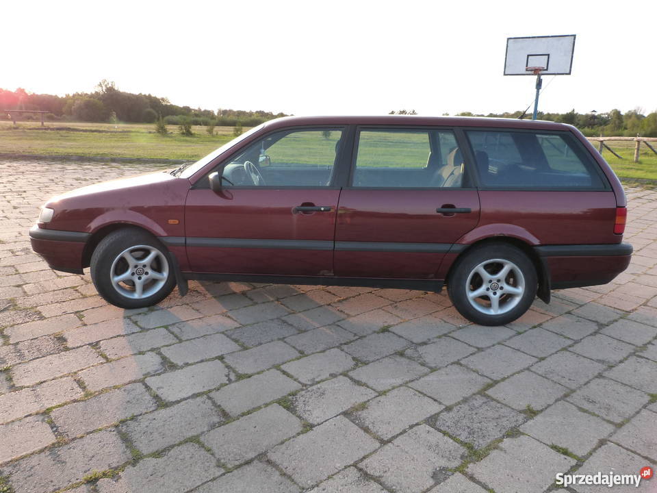 VW Passat 19 TDI AFN 110 KLIMATYZACJA lakier metallic Passat Włodawa