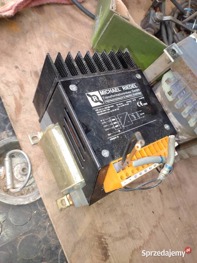 TRANSFORMATOR 550VA 5060HZ 230V 400V Turkowice