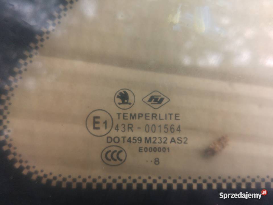 Skoda Fabia Szyba karoserii prawa 5J9845298 Dębno