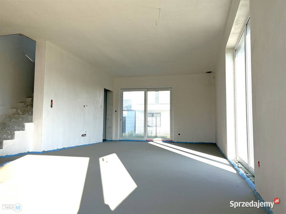 Dom bliźniak sprzedam 13064m2 Masłów Pierwszy Rok budowy 2026 Sprzedaż