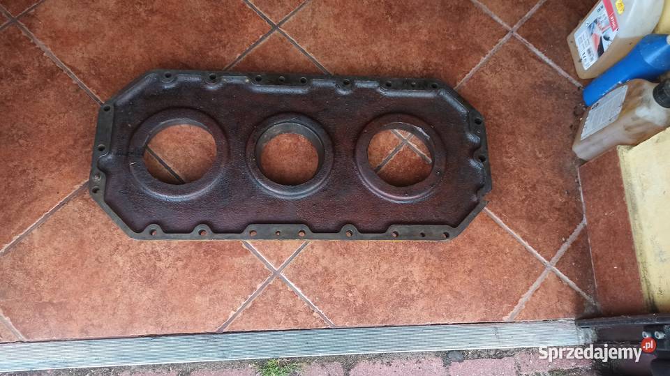 Obudowa Pokrywa Reduktora LKT 81 S Turbo Garwolin