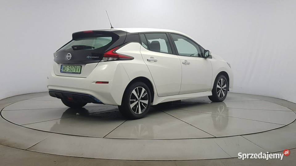 Nissan Leaf 40kWh Acenta Z polskiego salonu