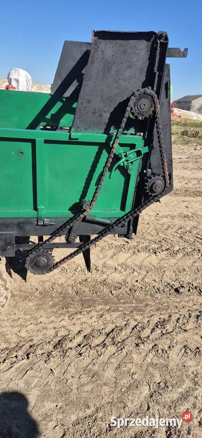 Rorzutnik obornika 4 T Rozrzutniki obornika Złotniki Kujawskie sprzedam