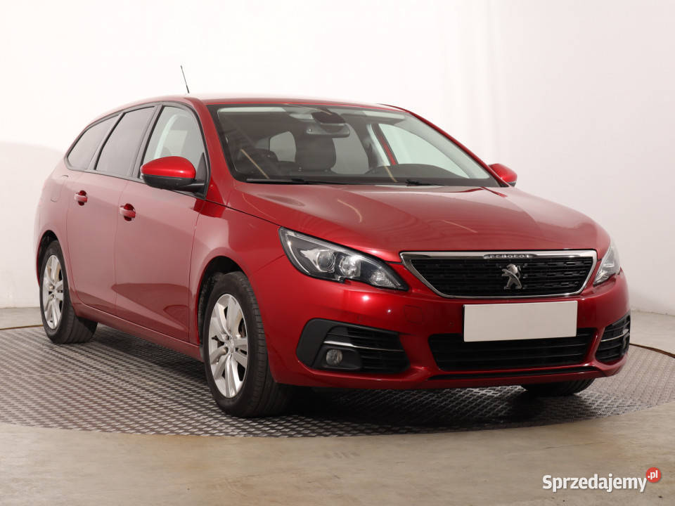 Peugeot 308 12 PureTech komputer pokładowy