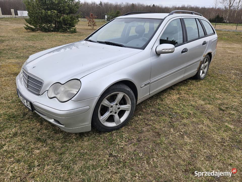 Mercedes C klasa 22CDi kombi hak