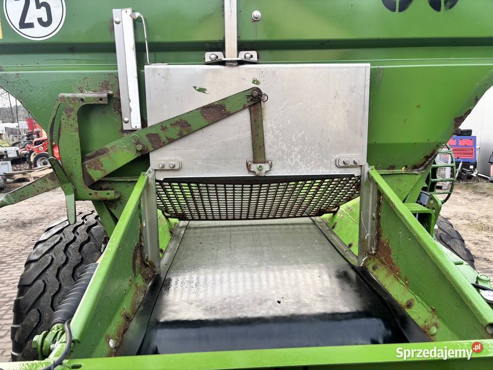 Rozsiewacz Siewnik wapna Amazone ZGB 7001 taśma