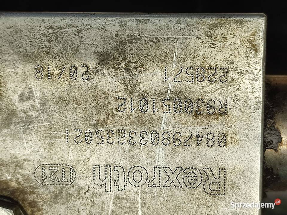 Zawór R930051012 siłownika wychyłu łyżki MANITOU Wilkowo