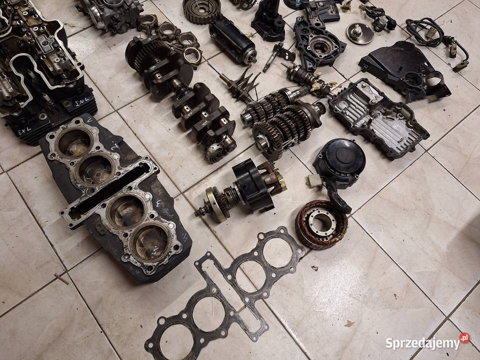 Honda CBX 750 silnik części cbx750 wał cylinder Jelenia Góra