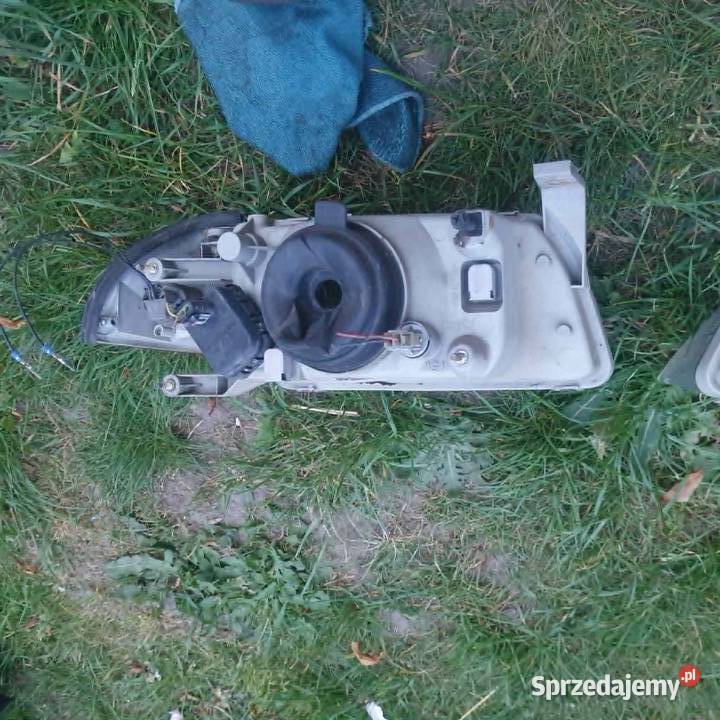 Lampa przednia reflektor prawy lewy lewa Suzuki małopolskie Kraków