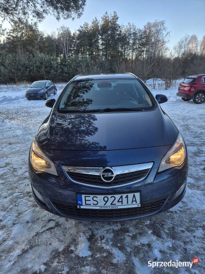 Opel Astra Sports Tourer 16T 180 Nowy rozrząd i łódzkie Skierniewice