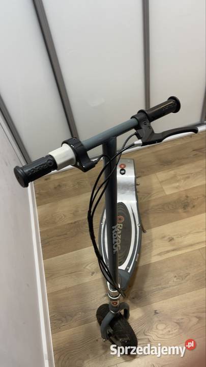 Razor 300 Łódź sprzedam