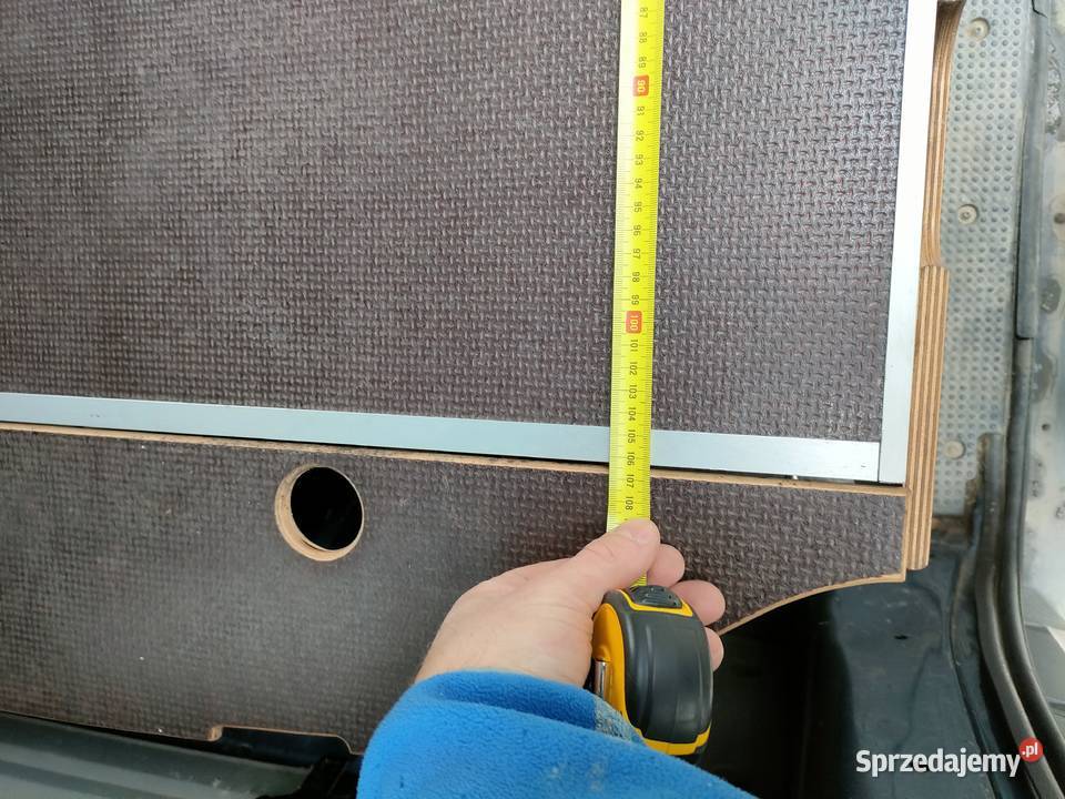 Zabudowa Vivaro szuflady camper