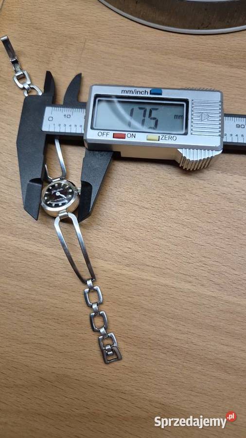 Mechaniczny damski zegarekGlashutte Chorzów sprzedam