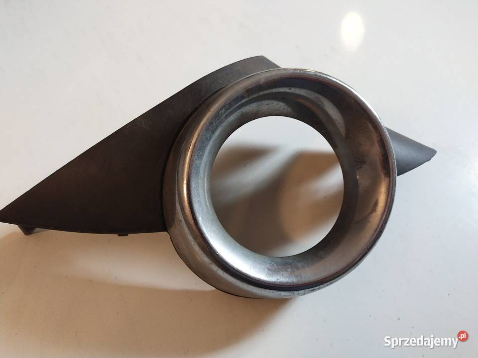 Ramka Kratka Halogenu Peugeot 207 207 CC kujawsko-pomorskie