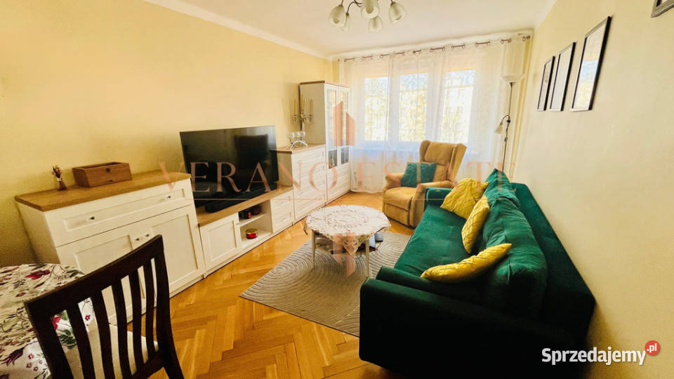 CENTRUM CIECHANOWA 3 POKOJE REMONCIE Sprzedaż sprzedam