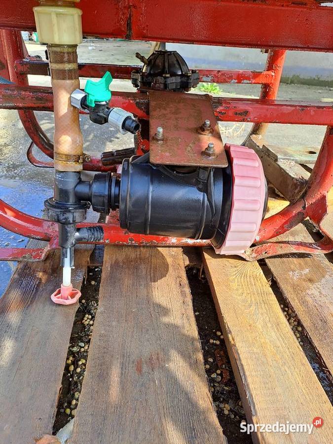 Opryskiwacz 400l belka 15m potrójne dysze Zalipie sprzedam