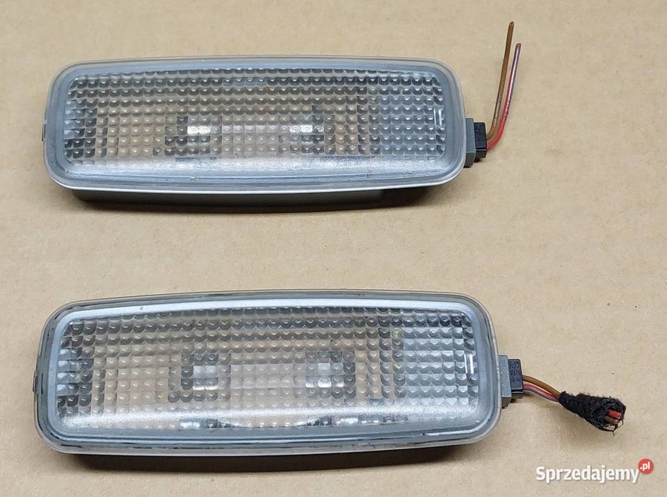 LAMPKA OŚWIETLENIE KABINY AUDI A3 8L A4 B6 A6 C5 osobowe Mielęcin