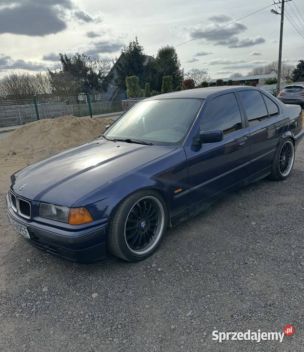 BMW E36 25tds Sedan montrealblau 4/5 Witkowo