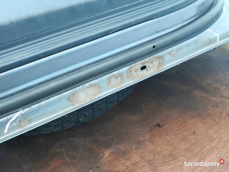 OUTLANDER II 08r Drzwi prawy przód 30 mikronów osobowe sprzedam