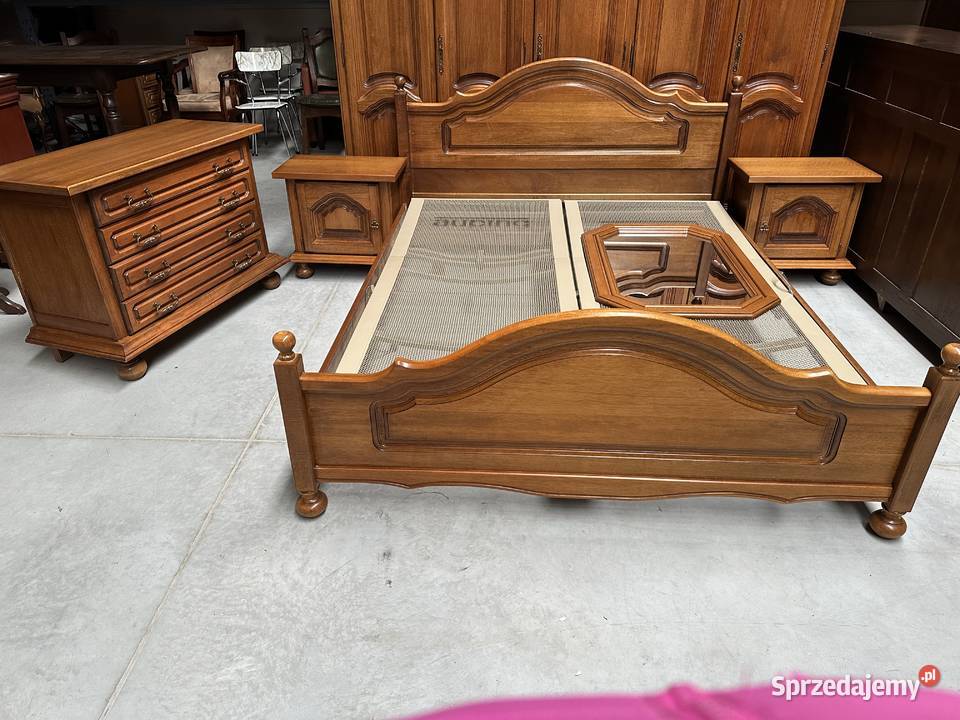 Ładna dębowa sypialnia łóżko 160 szafki komoda wielkopolskie Sławoszewek
