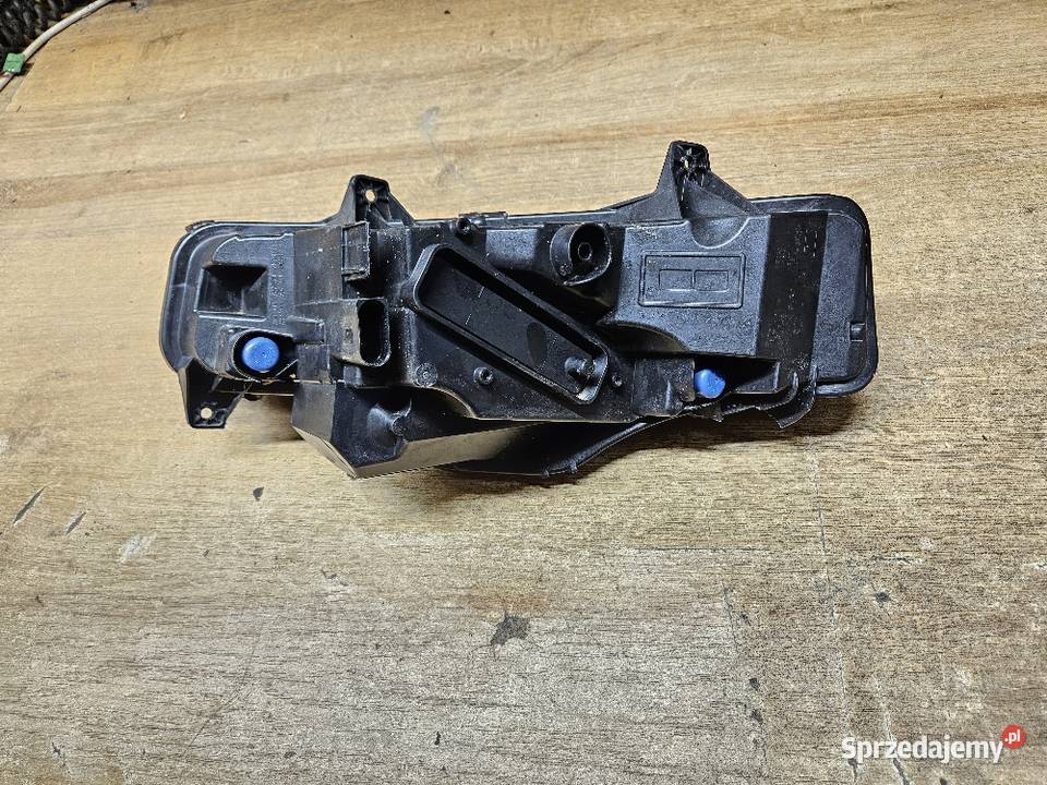 SKODA OCTAVIA IV 4 HALOGEN LED PRAWY PRZÓD Międzychód