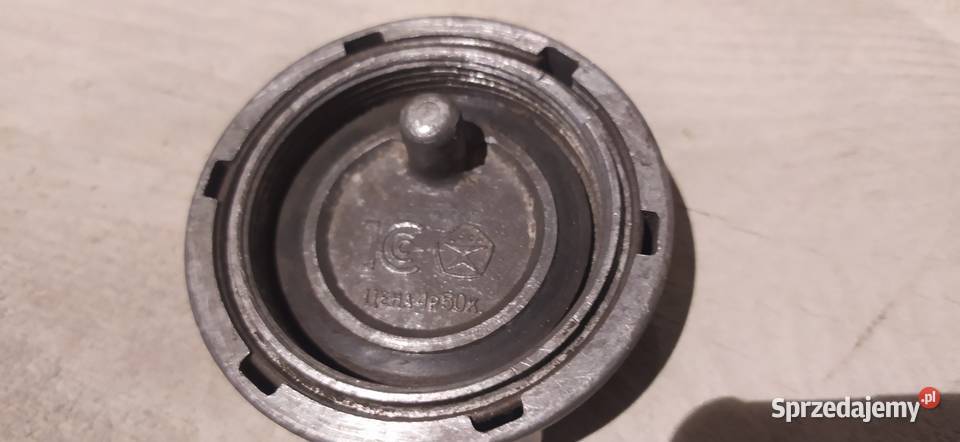 Korek wlewu paliwa fiat 126p Brzeźnica Leśna
