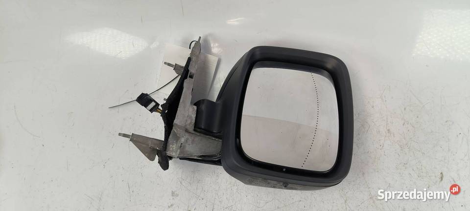 LUSTERKO PRAWE RENAULT TRAFIC III Lipno