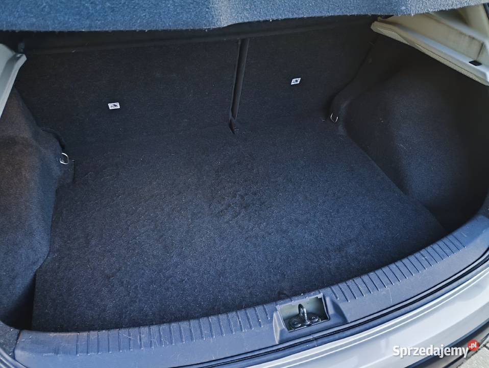 Nissan Qashqai 20 Benzyna Climatronic Alufelgi garażowany Chełm sprzedam