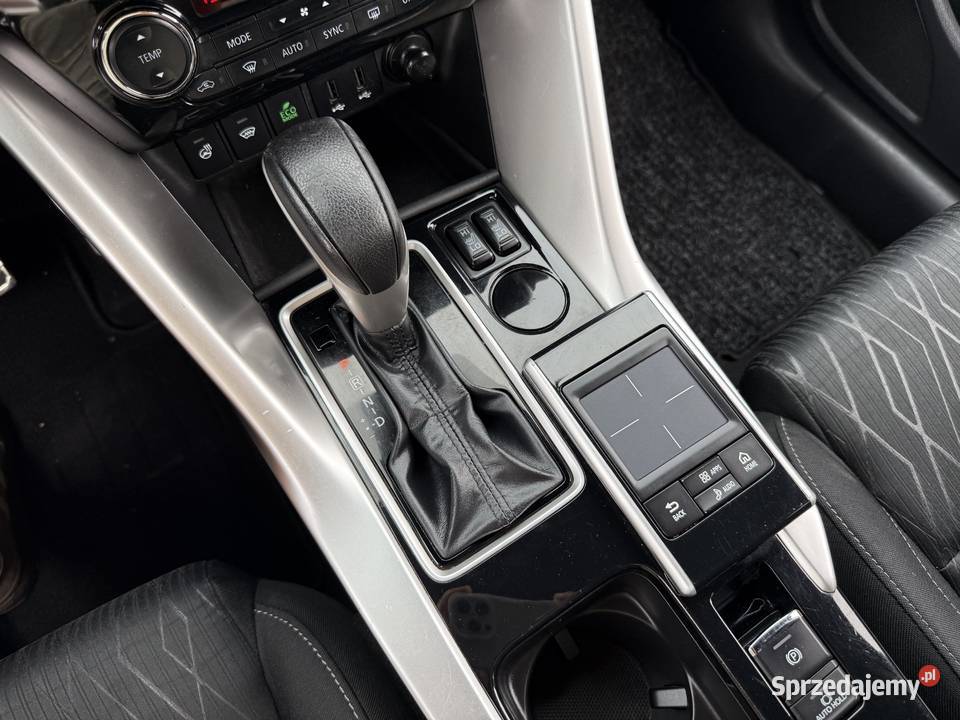 Mitsubishi Eclipse Cross 15 BENZYNA Klimatronik ESP Konin