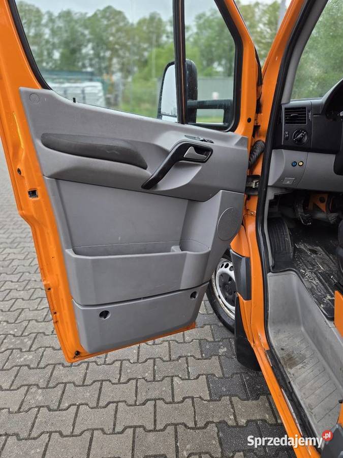 CRAFTER SALON POLSKA kupiony w polskim salonie Wełtyń sprzedam