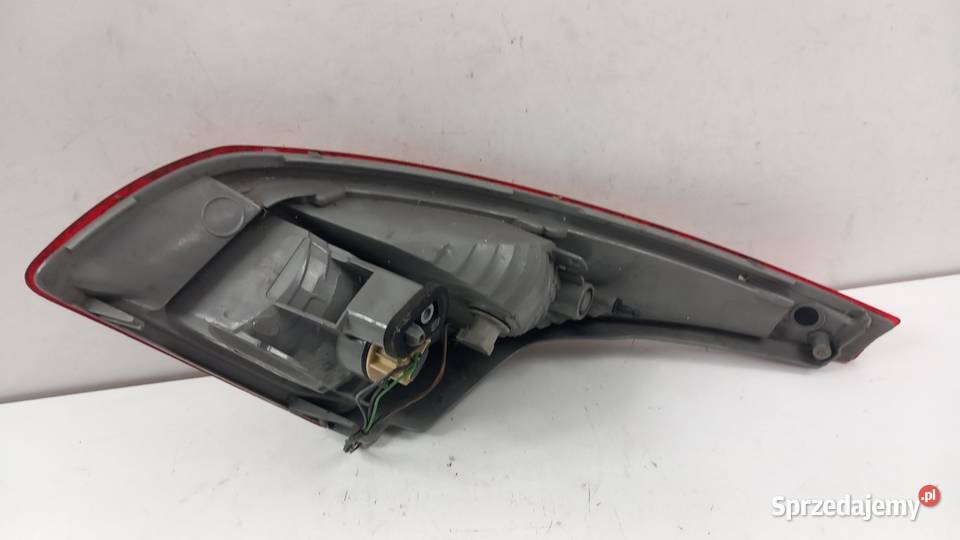 RENAULT MEGANE III HB LAMPA TYŁ LEWA W KLAPĘ Motoryzacja wielkopolskie Zbierkowo sprzedam