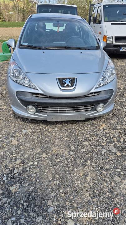 Peugeot 207 srebrny czesci 14 benzyna Nowy Sącz