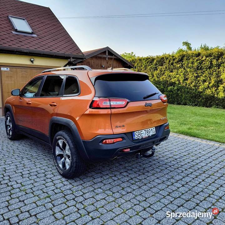 Sprzedam Jeep Cherokee Trailhawk LPG Podwarpie
