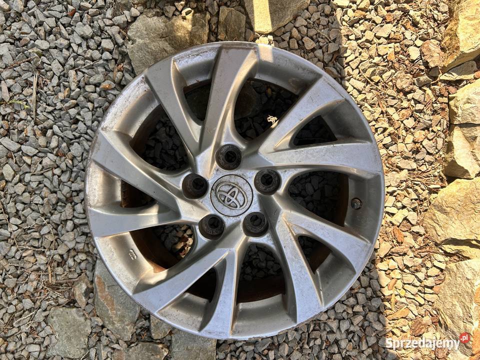 Felga Alu TOYOTA AURIS 5X1143 ET45 6J 4261102L80 Kielce