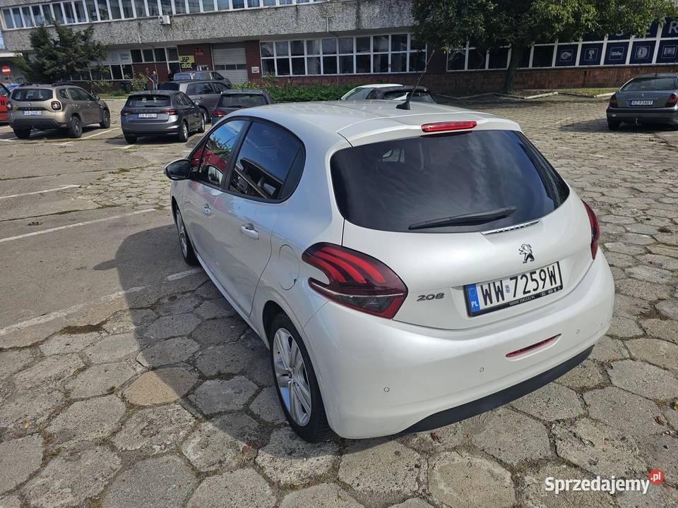 Peugeot 208 2018 Signature SS benzyna 82 12 I Warszawa