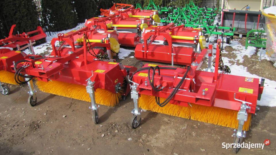 Zamiatarka walcowa z koszem 6001500 Kubota