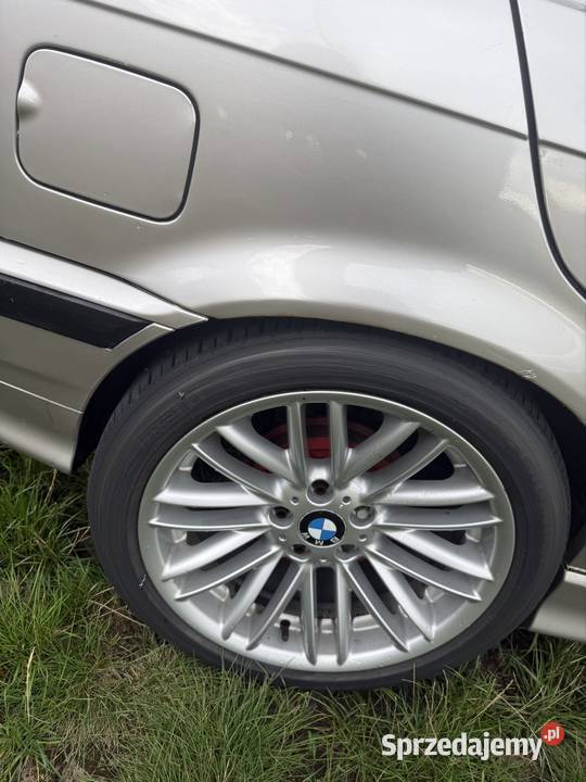 BMW E36 16 sedan sprowadzony Zgierz