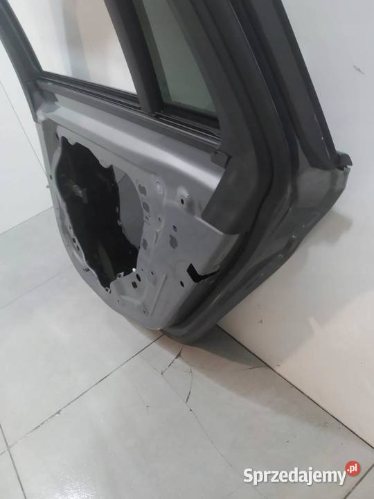 DRZWI PRAWE TYŁ KOMBI C4W G21 Bmw Seria 3 VII sprzedam