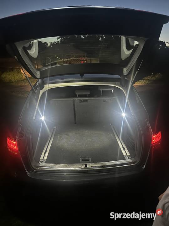 Audi A4b8 20 tdi 140 Automat Skóry Morąg