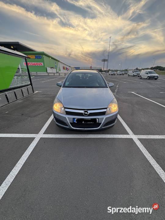 OPEL ASTRA H Kombi 14 Benzyna GAZ dolnośląskie Wałbrzych