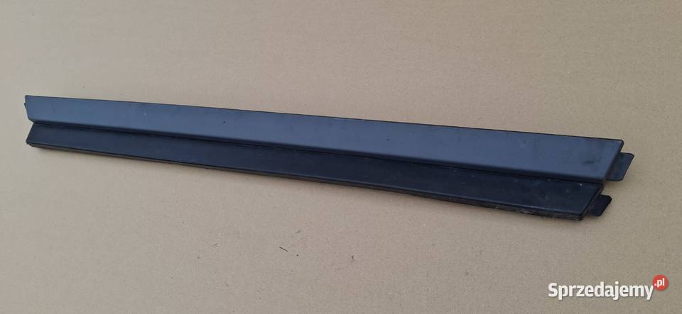 VOLVO FH4 FH4 DOKŁADKA ZDERZAKA SPOILER HOKEJ Bieleń