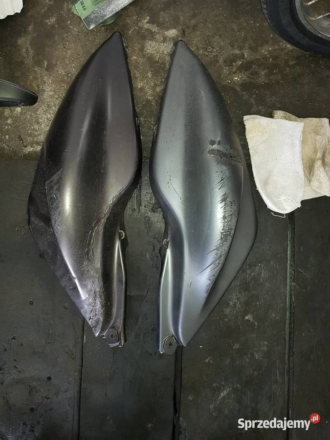 Yamaha Aerox 50 9712 tylne boczki owiewki Radzyń Podlaski