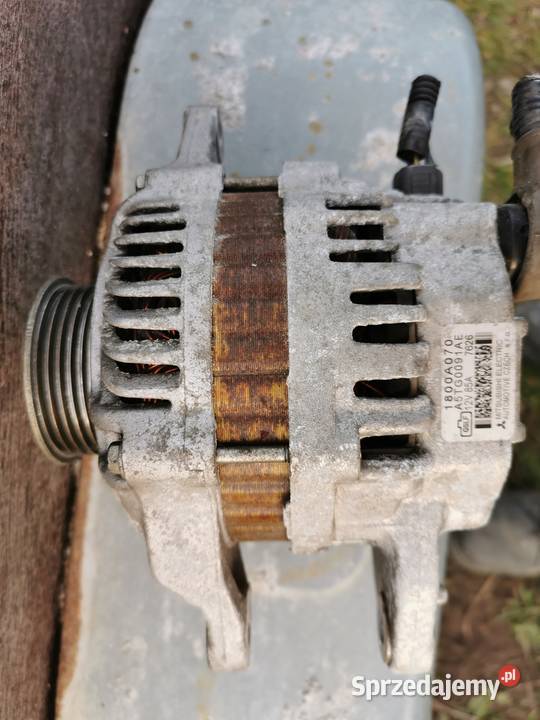 Maska Drzwi prawe Lewe PRZÓD MITSUBISHI COLT Buk