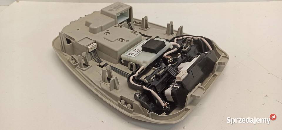 VOLVO V60 XC60 LAMPKA PODSUFITKI SZYBERDACH osobowe sprzedam