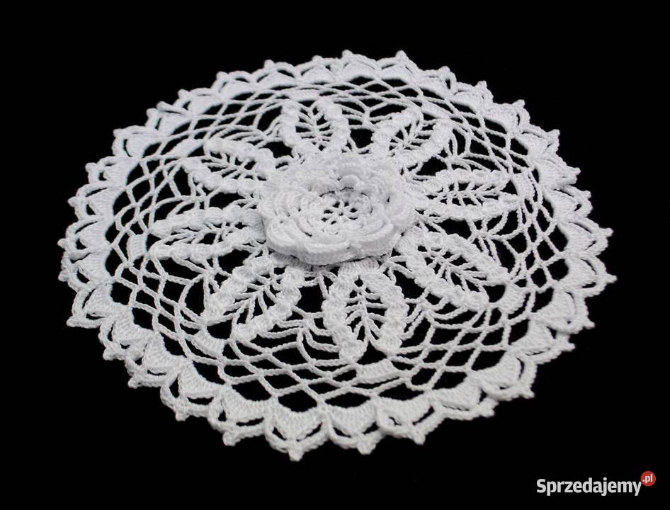 Serwetka szydełkowa 22 S120 Kluczbork