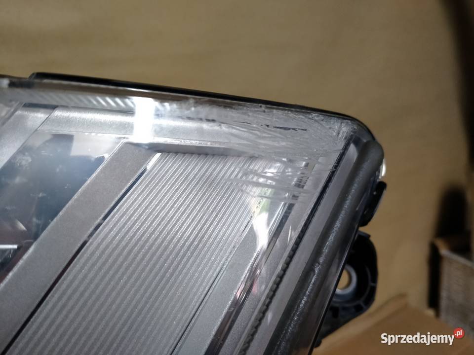 VOLVO FH5 REFLEKTOR LAMPA H7 LEWA 23752668 Kargowa