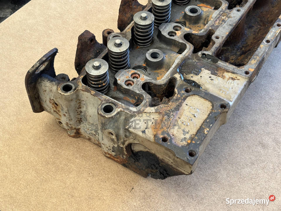Cummins 6CT 6CT83 6C83 Głowica Cylindra j925642 Jastrzębniki sprzedam